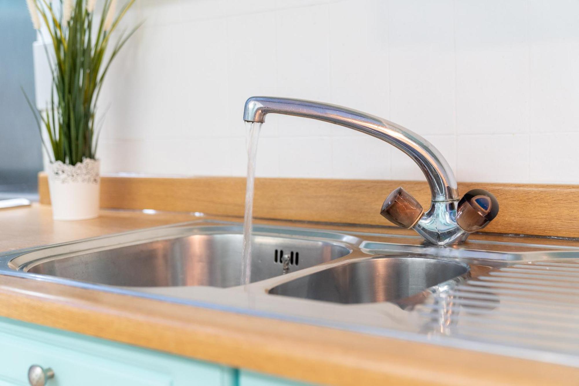 Luxury 3 Bedroom House - Harborne - Parking - Garden - Wifi & Netflix 122G Birmingham Bagian luar foto